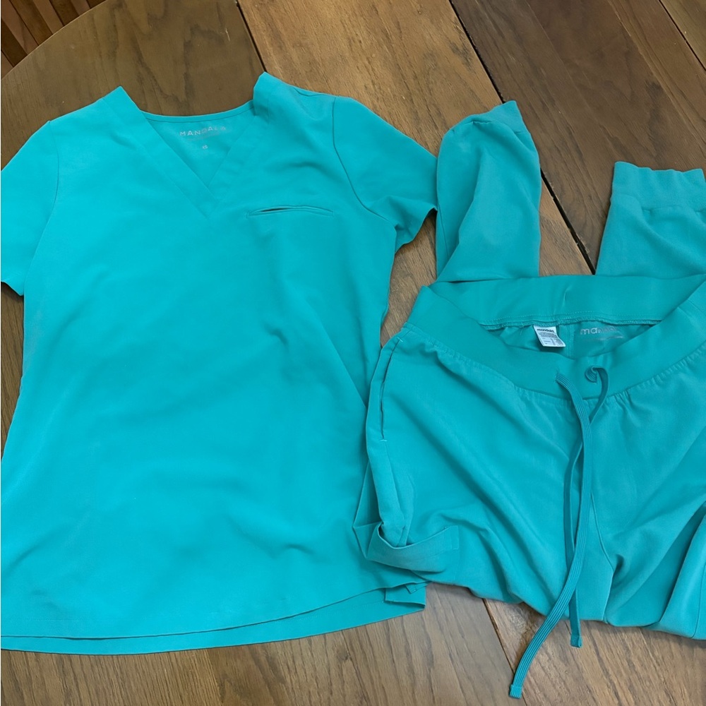 Teal Women’s Mandala Scrub Set- Can Be Sold Separately